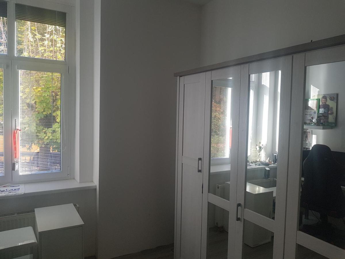 Apartman Karlovy Vary 아파트 외부 사진